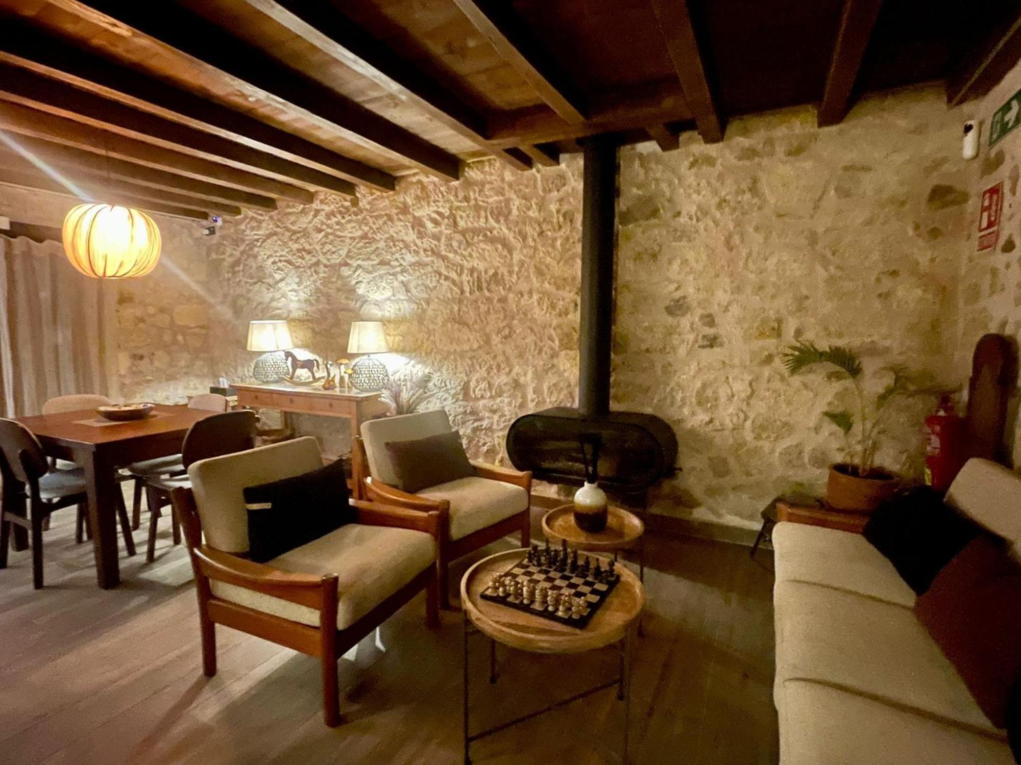 La Casa Del Cantero Pinilla del Valle Extérieur photo