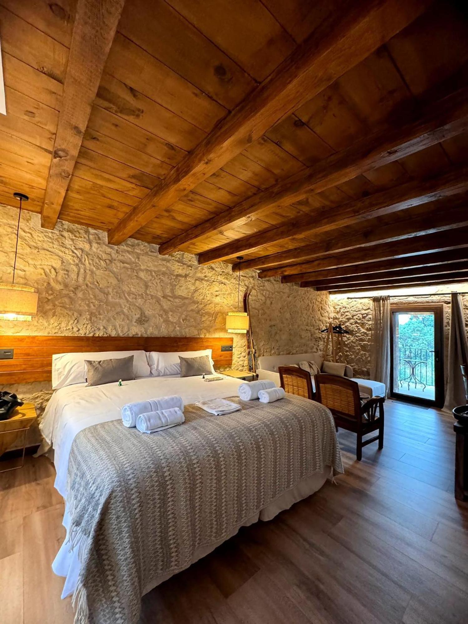 La Casa Del Cantero Pinilla del Valle Extérieur photo